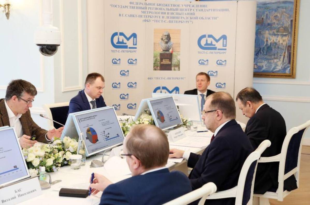 ЗАМЕСТИТЕЛЬ МИНИСТРА ПРОМЫШЛЕННОСТИ И ТОРГОВЛИ АЛЕКСЕЙ УЧЕНОВ ПОСЕТИЛ ФБУ «ТЕСТ-С.-ПЕТЕРБУРГ»
