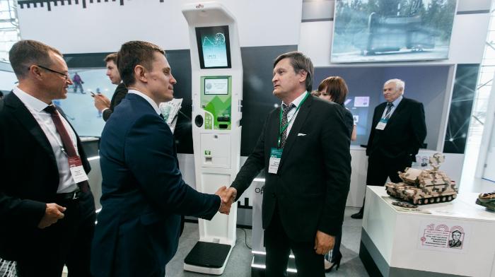 Почти 300 человек посетили 
