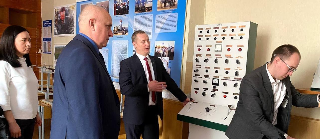 Выездной практикум для студентов Нефтегазоразведочного техникума