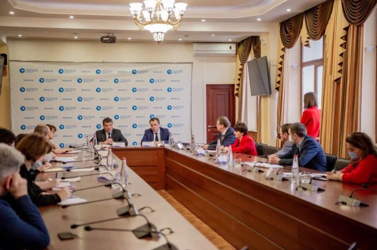 РАБОЧАЯ ПОЕЗДКА РУКОВОДИТЕЛЯ РОССТАНДАРТА В СЕВАСТОПОЛЬ РАБОЧАЯ ПОЕЗДКА РУКОВОДИТЕЛЯ РОССТАНДАРТА В СЕВАСТОПОЛЬ
