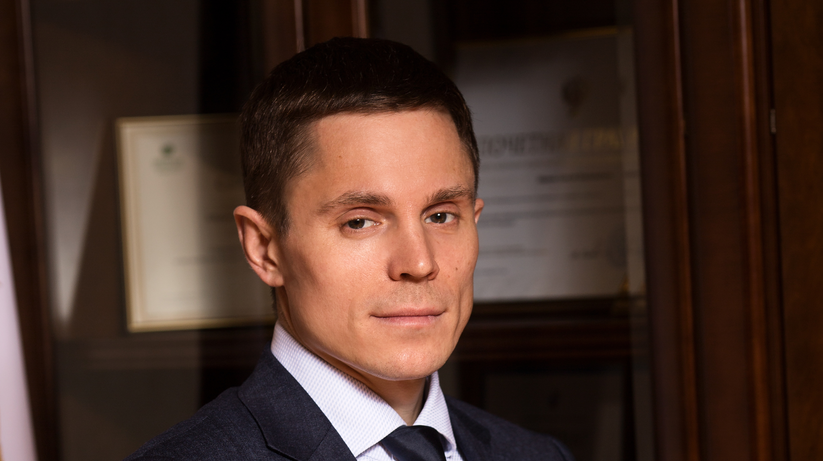 Алексей Абрамов освобожден от должности по собственному желанию